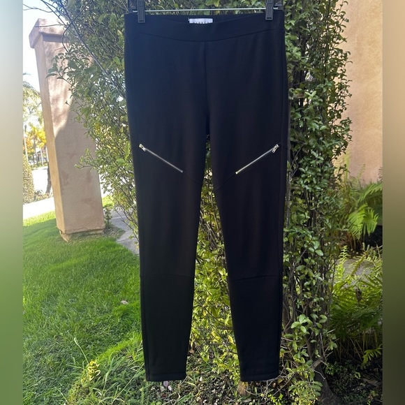 Parker Smith Black Pull On Slim Fit Pants Silver Zippers On Legs Size Small EUC! - Picture 2 of 8